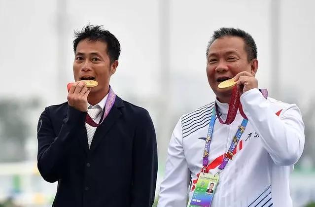 2025新澳门正版免费大全,澳门正版免费大全，探索未来的机遇与挑战（2025展望）