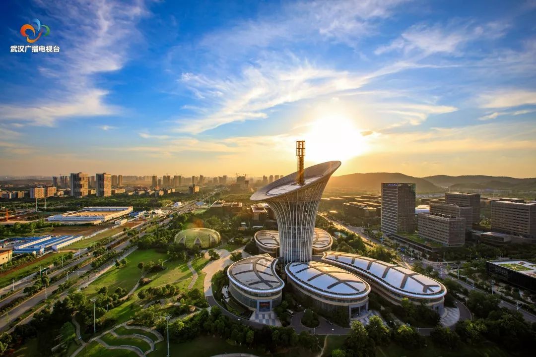 2025年新奥梅特免费资料大全,新奥梅特免费资料大全，探索与启示（2025年展望）