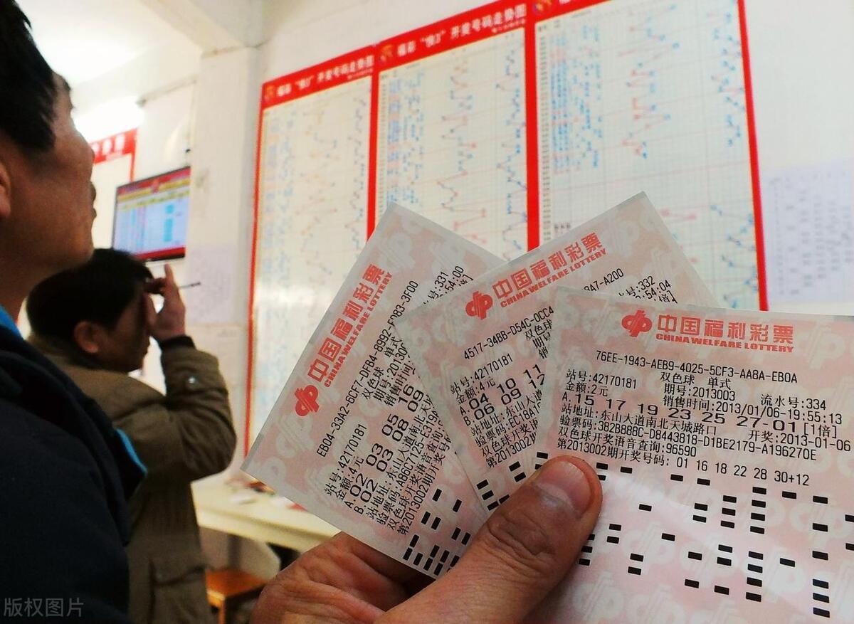 白小姐一肖一码100准261期,白小姐一肖一码100准261期，揭秘彩票背后的秘密与故事