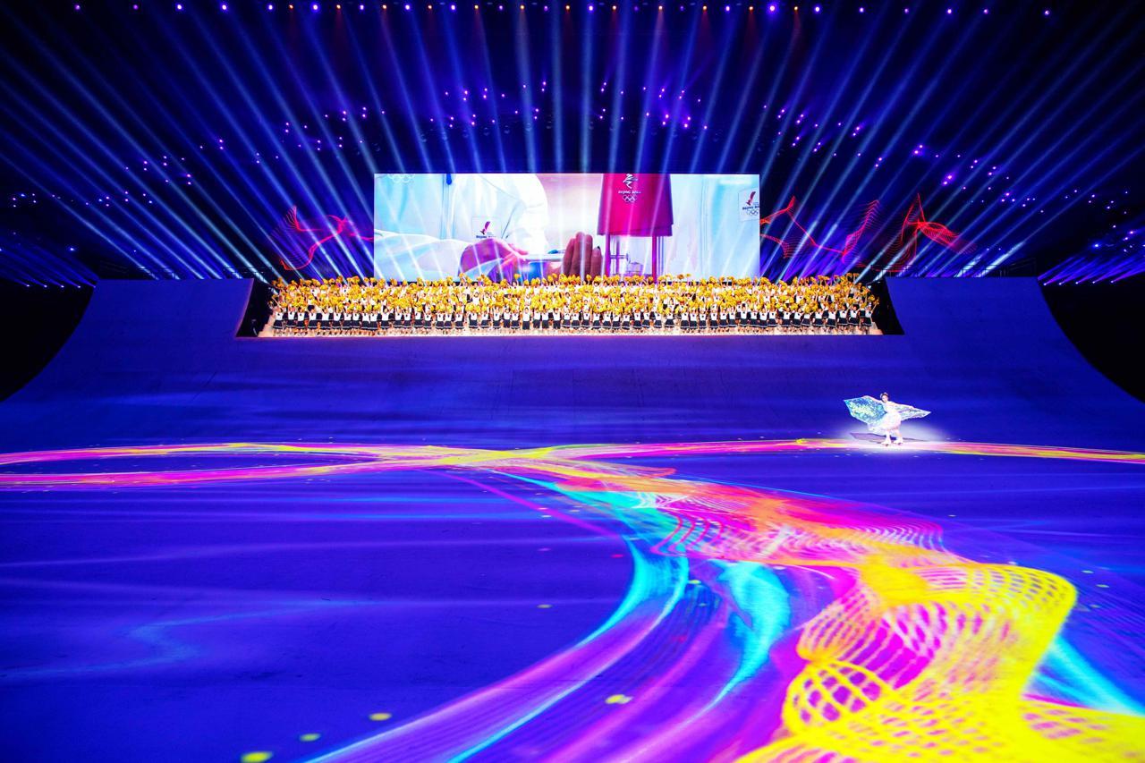 2025新澳门马会传真,探索未来的新澳门马会传真，走向2025的机遇与挑战