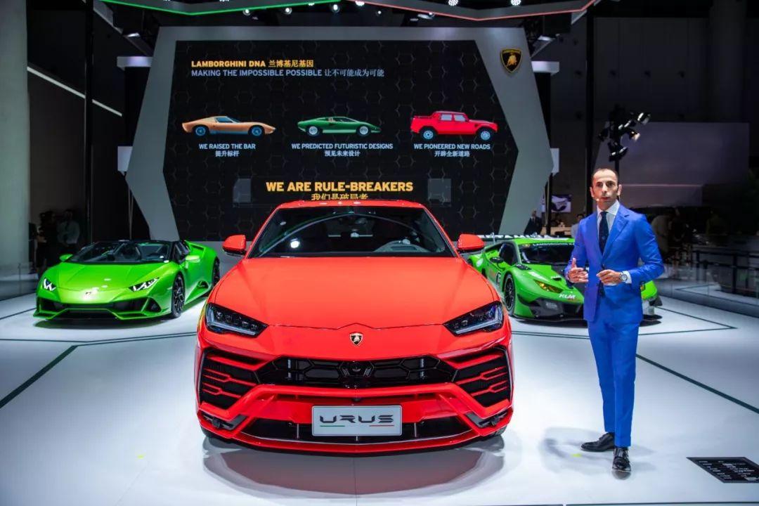 2025新澳门正版免费资本车,探索未来，澳门资本车的革新之路与免费体验展望（2025新澳门正版免费资本车）
