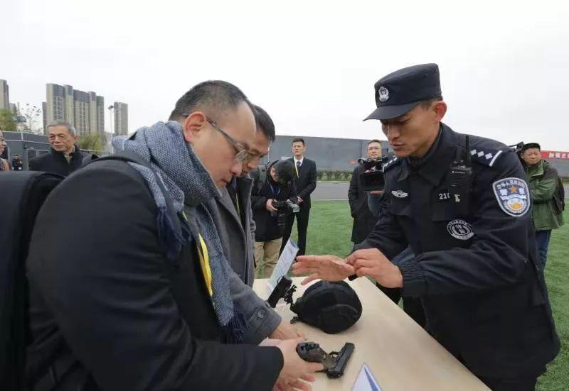 澳门一码一码100准确开奖结果查询网站,澳门一码一码精准开奖结果查询网站，探索真实与信任的交汇点